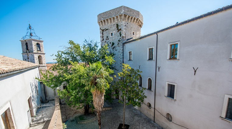 Castello Masciantonio, Italy